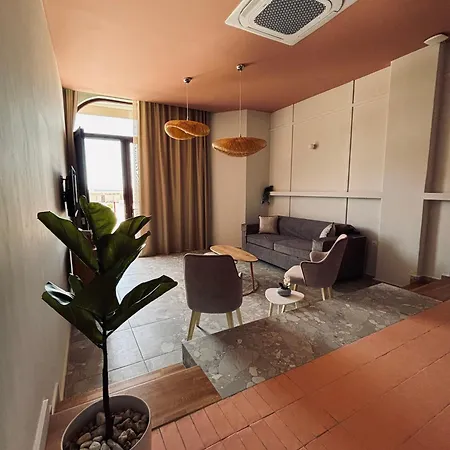 Leisure Escape With A Sea View By Salt Case de vacanță *
