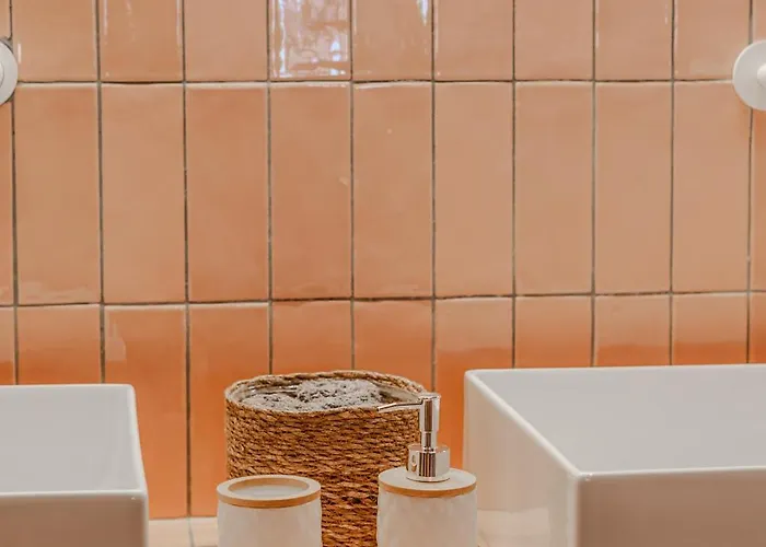 Leisure Escape With A Sea View By Salt Nyaraló Vólosz