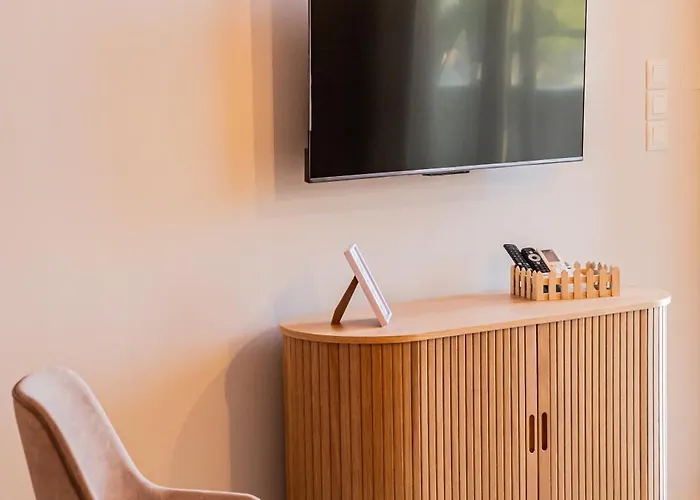 Leisure Escape With A Sea View By Salt Nyaraló Vólosz