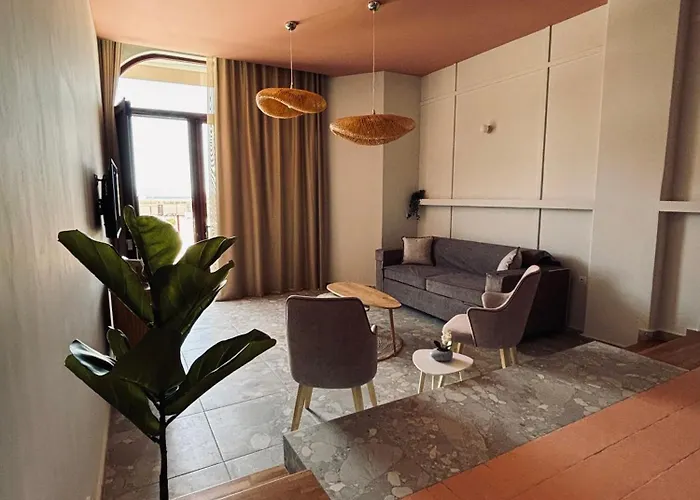 Leisure Escape With A Sea View By Salt Case de vacanță *