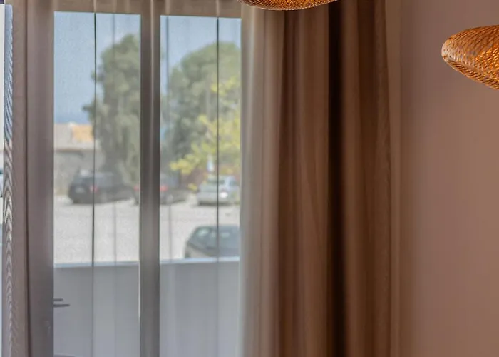 Case de vacanță Leisure Escape With A Sea View By Salt *