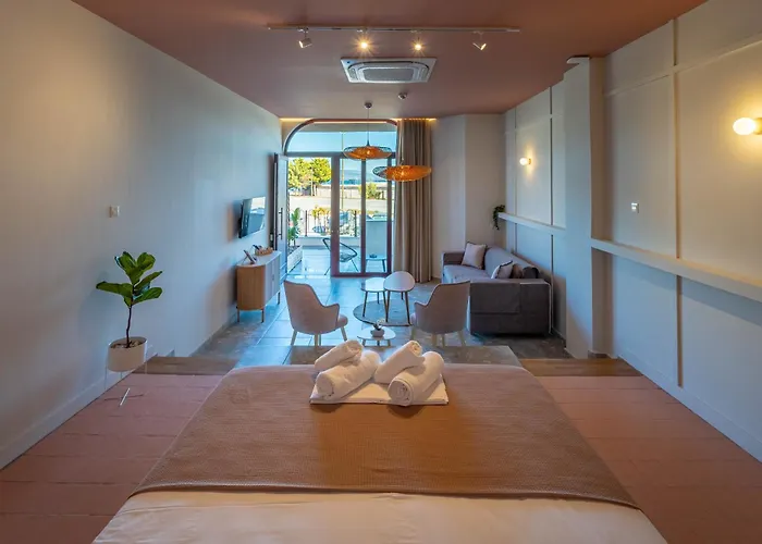 Leisure Escape With A Sea View By Salt